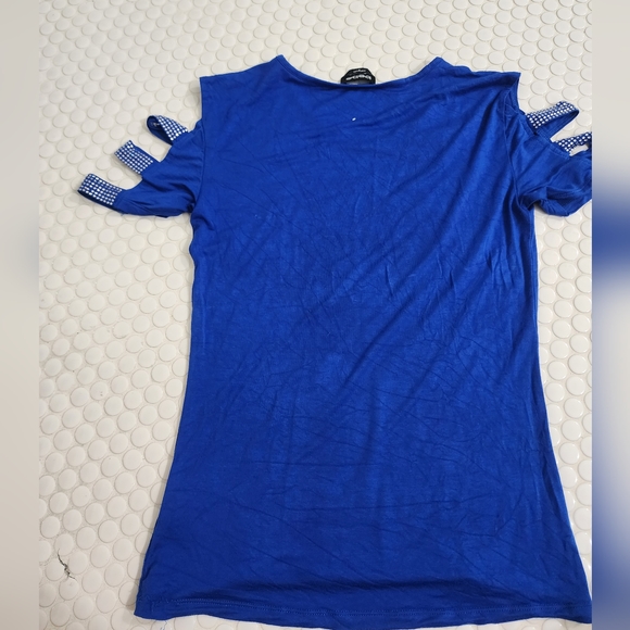 Electric Blue Short Sleeve BEBE top with Rhinestone accents - Picture 4 of 4